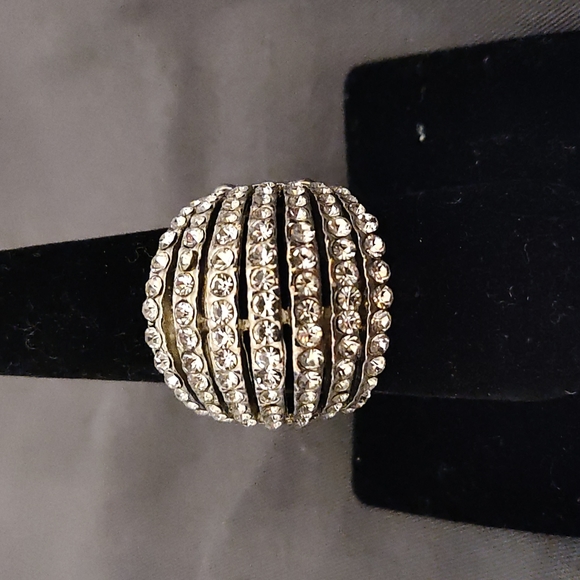 Paparazzi ring